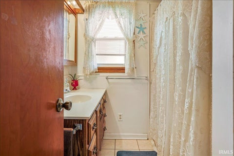 Tiny photo for 814 N Columbia Street, Union City, IN 47390 (MLS # 202626879)