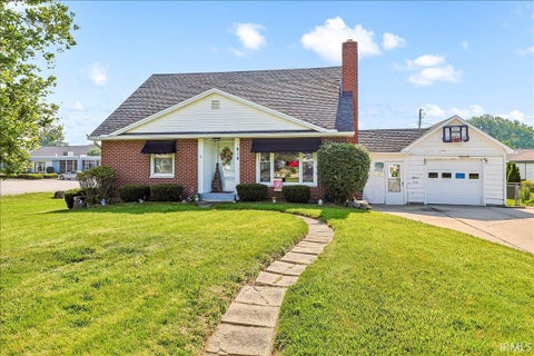 Photo of 814 N Columbia Street, Union City, IN 47390 (MLS # 202626879)