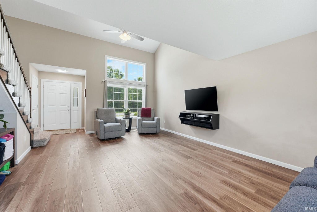Photo of 1851 Meadowsweet Parkway, Fort Wayne, IN 46808 (MLS # 202623707)