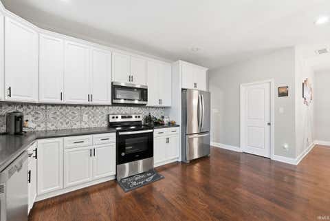 Tiny photo for 125 MONTICELLO Court, Kokomo, IN 46902 (MLS # 202632879)