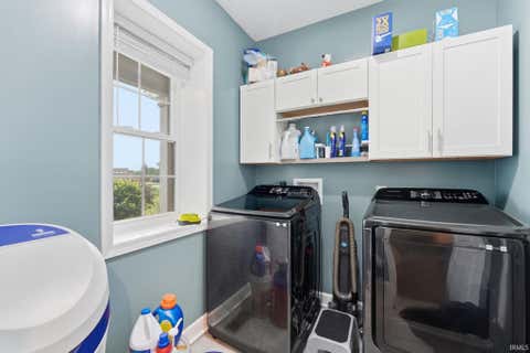 Tiny photo for 125 MONTICELLO Court, Kokomo, IN 46902 (MLS # 202632879)