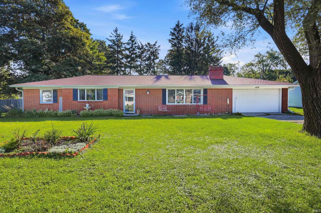 Photo of 4212 N Manchester Road, Muncie, IN 47304 (MLS # 202634740)