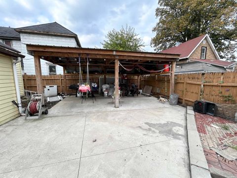 Tiny photo for 20 Wheatland Avenue, Logansport, IN 46947 (MLS # 202543058)