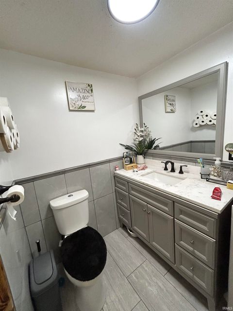 Tiny photo for 20 Wheatland Avenue, Logansport, IN 46947 (MLS # 202543058)