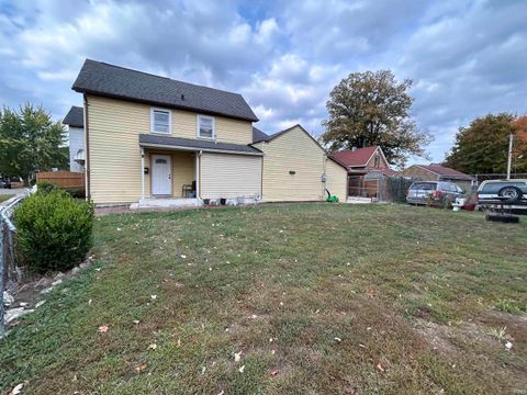Tiny photo for 20 Wheatland Avenue, Logansport, IN 46947 (MLS # 202543058)