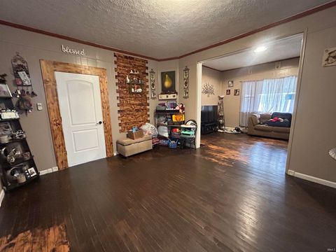 Tiny photo for 20 Wheatland Avenue, Logansport, IN 46947 (MLS # 202543058)