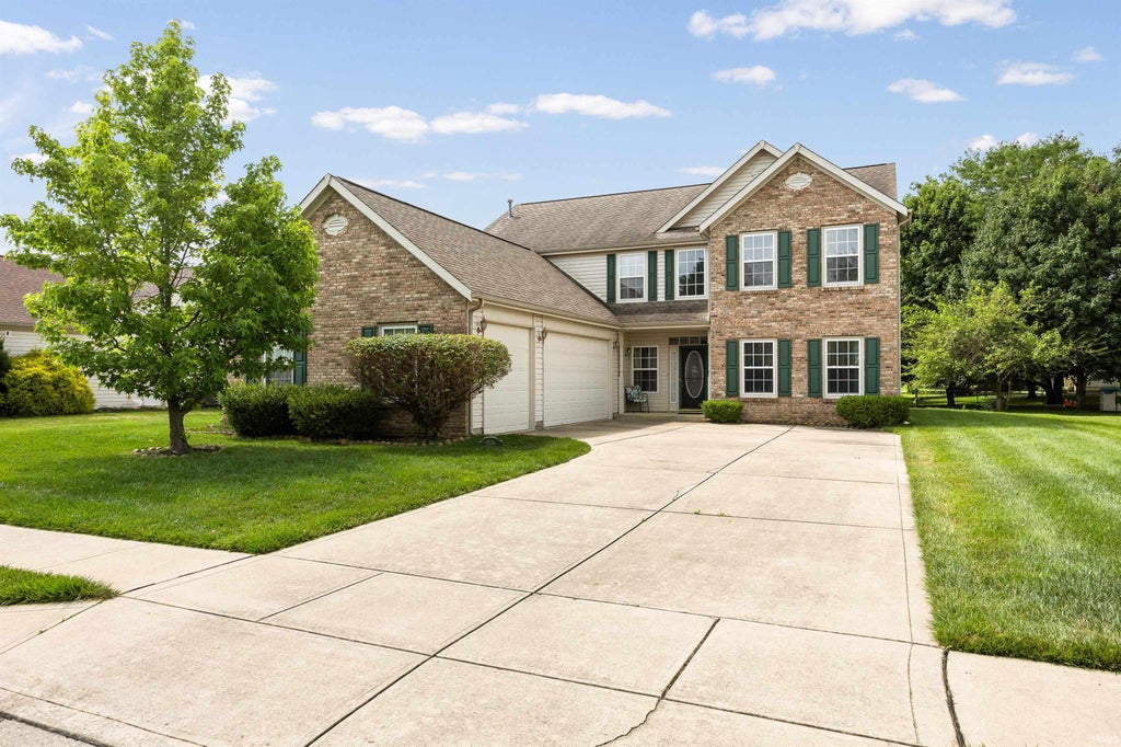 Photo of 12661 Brookhaven Drive, Fishers, IN 46037 (MLS # 202627000)