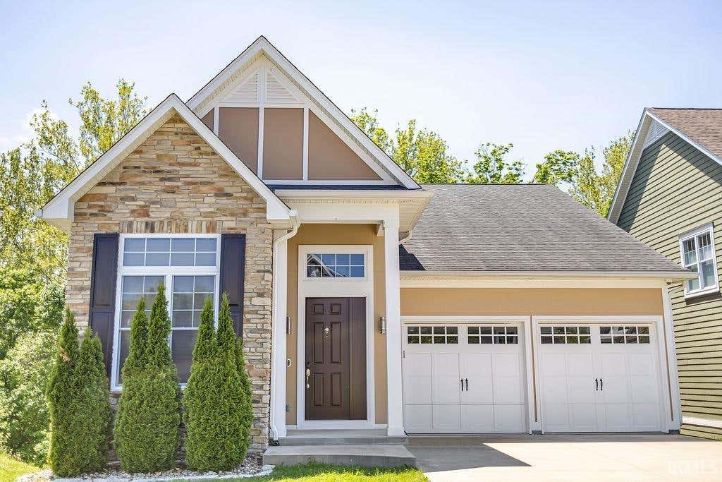 Photo of 1610 S Hathaway Court, Bloomington, IN 47401 (MLS # 202617960)