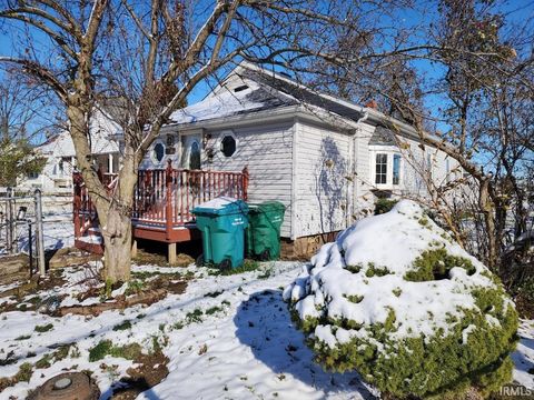 Tiny photo for 1636 Columbus Street, New Castle, IN 47362 (MLS # 202545470)