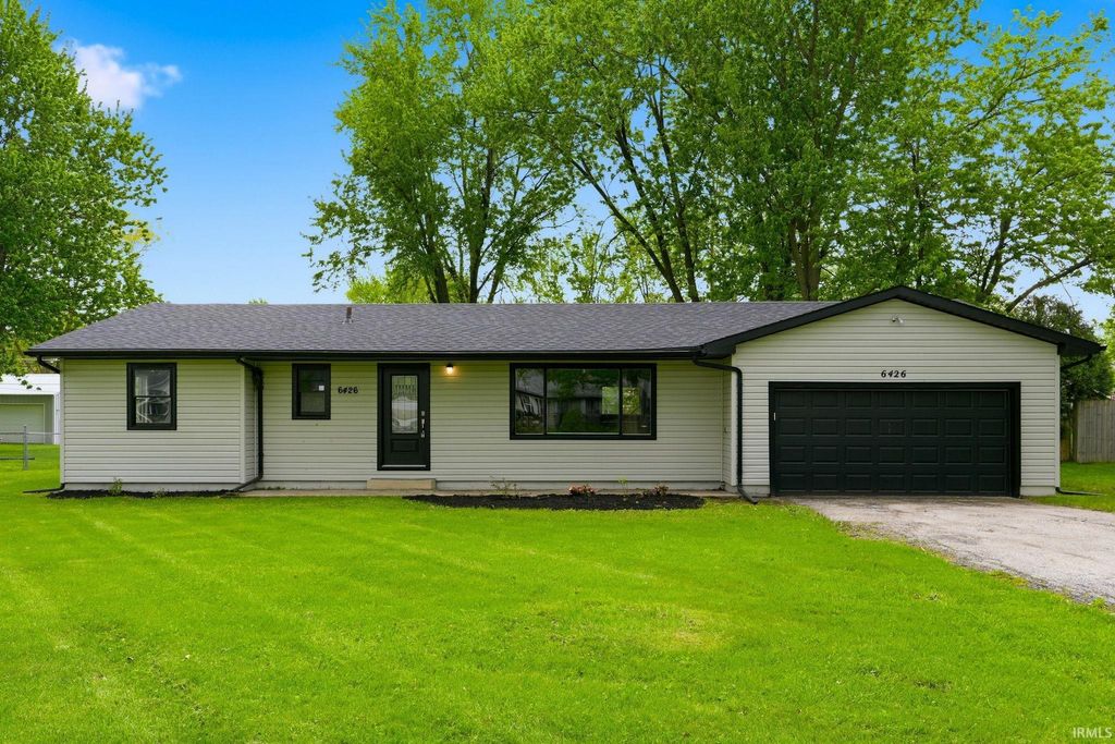 Photo of 6426 Arnel Avenue, Fort Wayne, IN 46835 (MLS # 202616332)