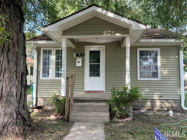 Photo of 1630 R Avenue, New Castle, IN 47362 (MLS # 202641127)