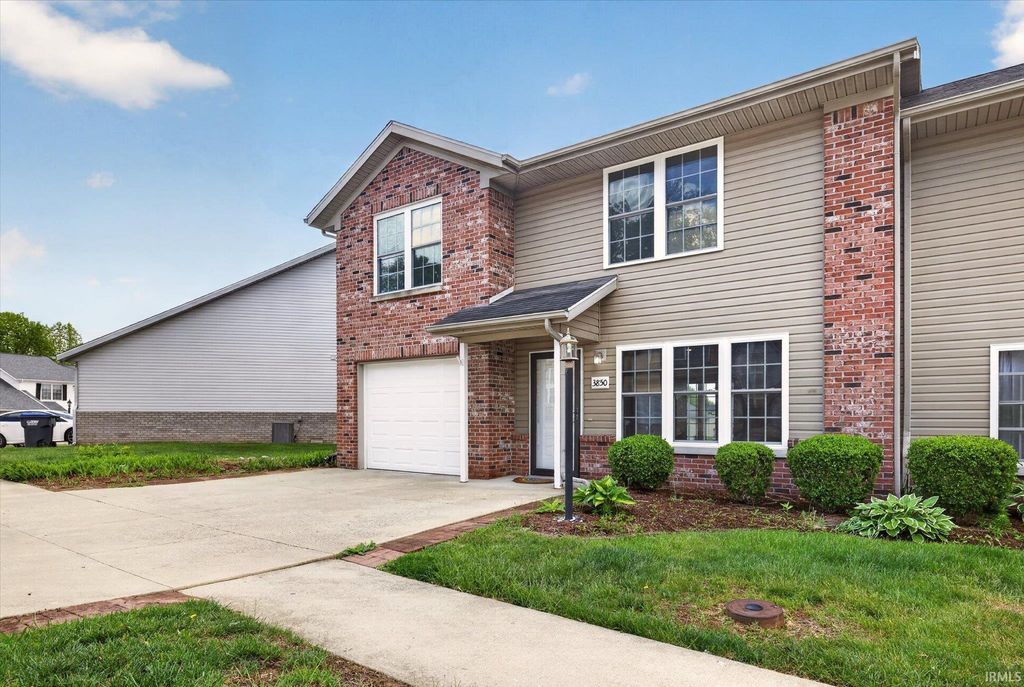 Photo of 3850 S Cramer Circle, Bloomington, IN 47403 (MLS # 202615928)