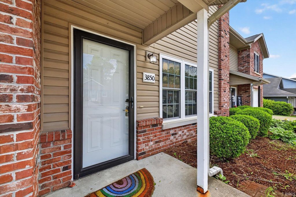 Photo of 3850 S Cramer Circle, Bloomington, IN 47403 (MLS # 202615928)