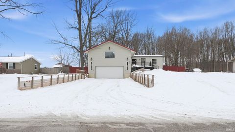 Tiny photo for 70857 Tecumseh Drive, Nappanee, IN 46550 (MLS # 202549008)