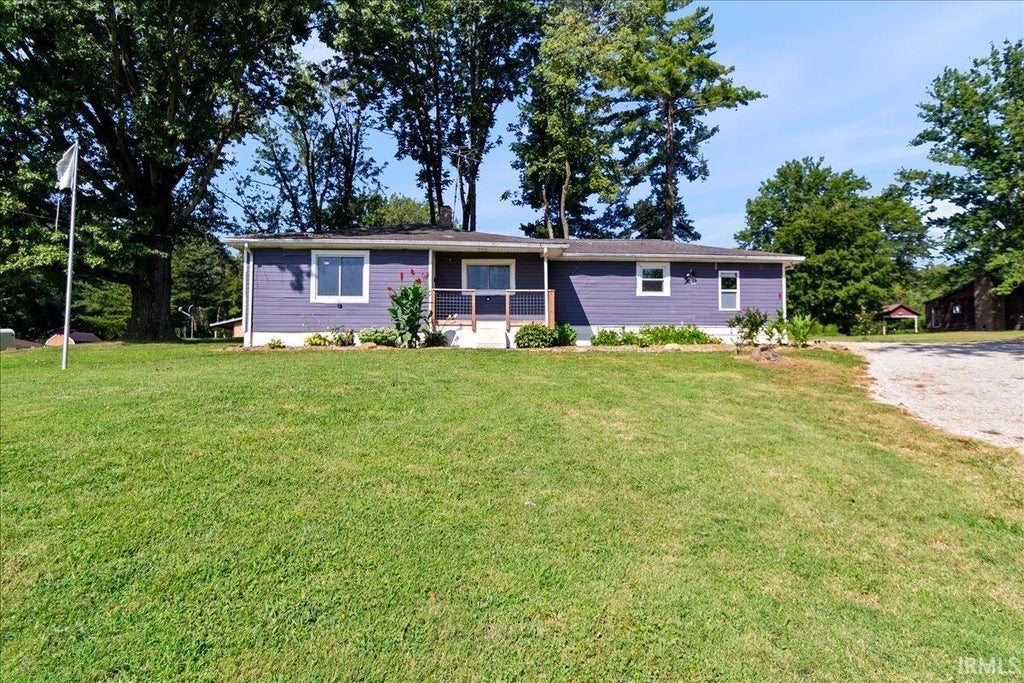 Photo of 3299 S Pelzer Road, Boonville, IN 47601 (MLS # 202635645)