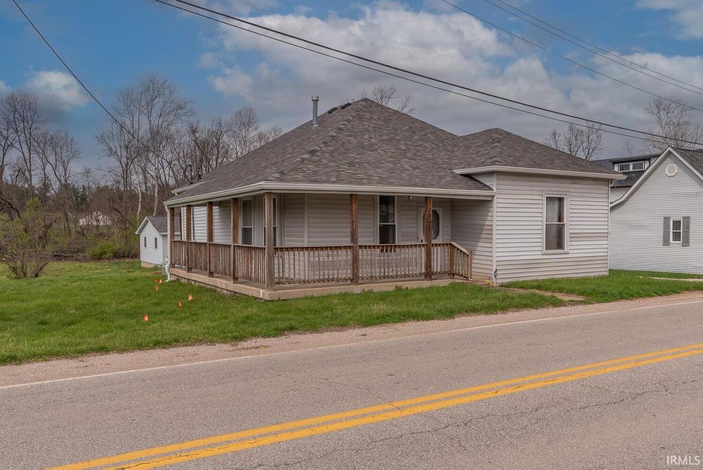 Photo of 4858 S Rogers Street, Bloomington, IN 47403 (MLS # 202611992)