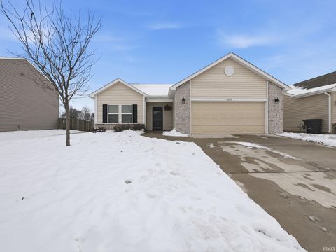 Photo of 5687 SORREL Drive, Lafayette, IN 47905 (MLS # 202548556)