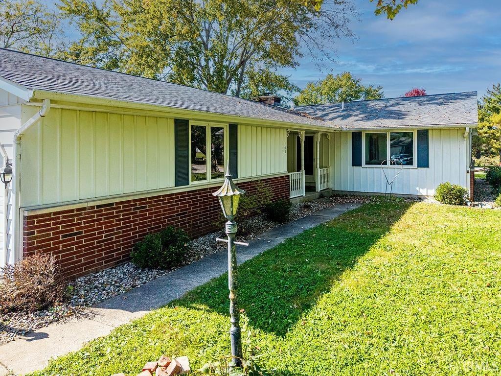 Photo of 102 Riverview Road, Warren, IN 46792 (MLS # 202642382)