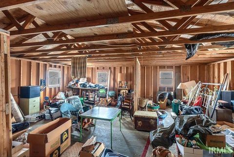 Tiny photo for 900 W Wabash Avenue, Logansport, IN 46947 (MLS # 202549888)