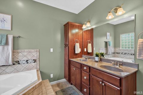 Tiny photo for 4464 Regatta Drive, Lafayette, IN 47909 (MLS # 202627211)