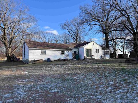 Tiny photo for 2445 N SR 25, Logansport, IN 46947 (MLS # 202549535)