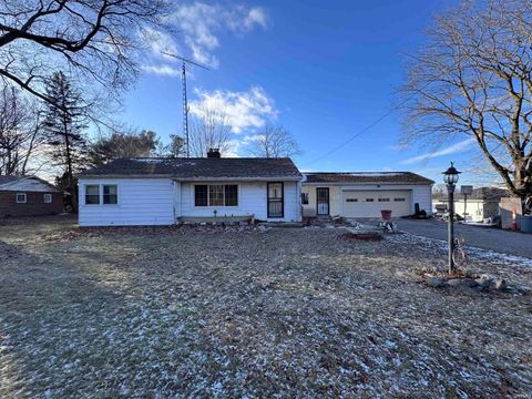 Photo of 2445 N SR 25, Logansport, IN 46947 (MLS # 202549535)
