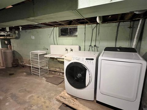 Tiny photo for 2445 N SR 25, Logansport, IN 46947 (MLS # 202549535)