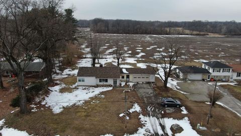 Tiny photo for 2445 N SR 25, Logansport, IN 46947 (MLS # 202549535)