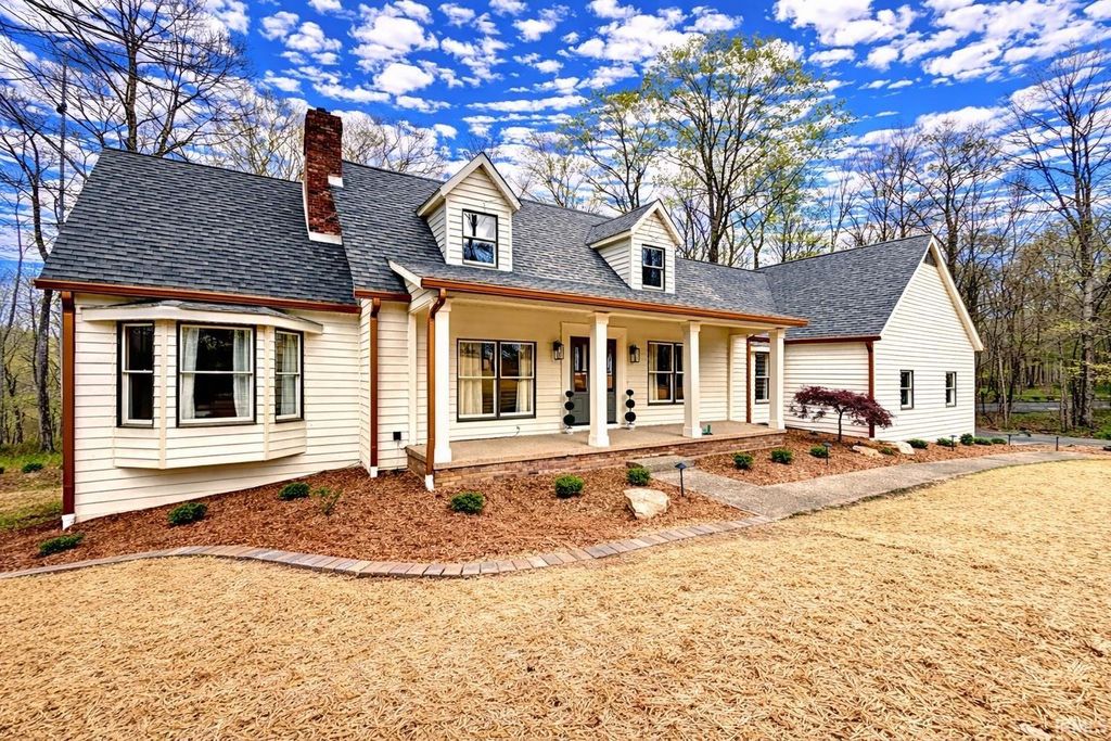 Photo of 128 The Woods, Bedford, IN 47421 (MLS # 202613506)