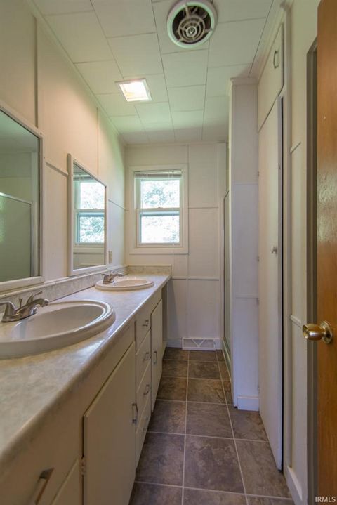 Tiny photo for 420 S Highland Avenue, Bloomington, IN 47401 (MLS # 202605076)