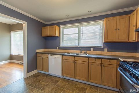 Tiny photo for 420 S Highland Avenue, Bloomington, IN 47401 (MLS # 202605076)