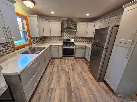 Tiny photo for 1014 Jeffery Avenue, Monticello, IN 47960 (MLS # 202644575)