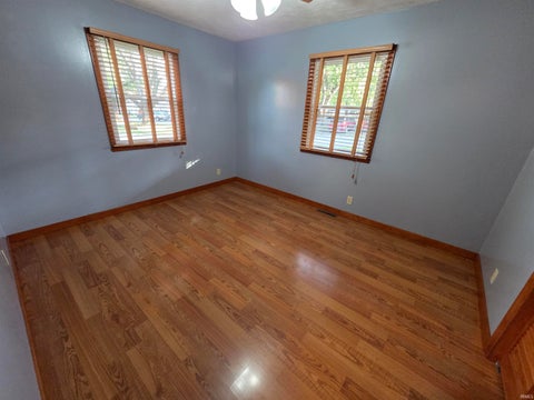 Tiny photo for 1014 Jeffery Avenue, Monticello, IN 47960 (MLS # 202644575)