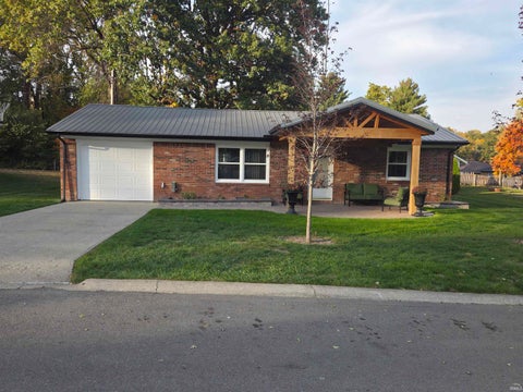 Photo of 1014 Jeffery Avenue, Monticello, IN 47960 (MLS # 202644575)