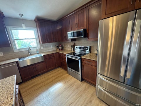 Tiny photo for 917 Arthur Street, Rochester, IN 46975 (MLS # 202639937)
