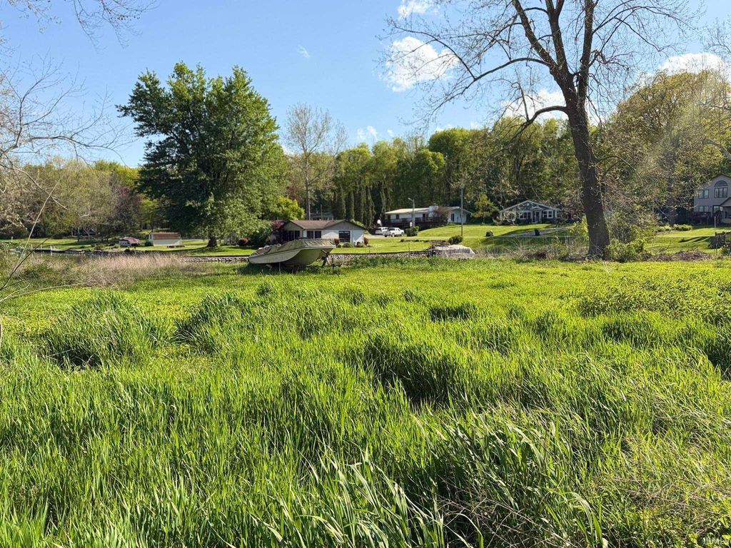 Photo of TBD EMS B26 Lane, Pierceton, IN 46562 (MLS # 202617866)