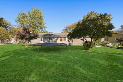 Tiny photo for 1303 Hiawatha Place, Auburn, IN 46706 (MLS # 202643758)