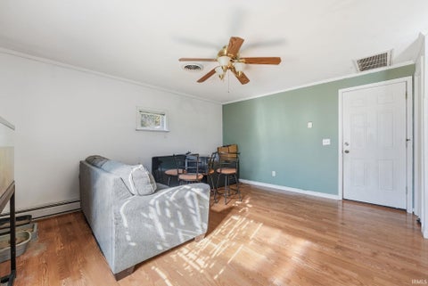Tiny photo for 1303 Hiawatha Place, Auburn, IN 46706 (MLS # 202643758)