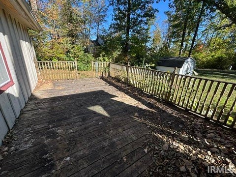 Tiny photo for 1727 W Pine Parkway, Marion, IN 46952 (MLS # 202643583)