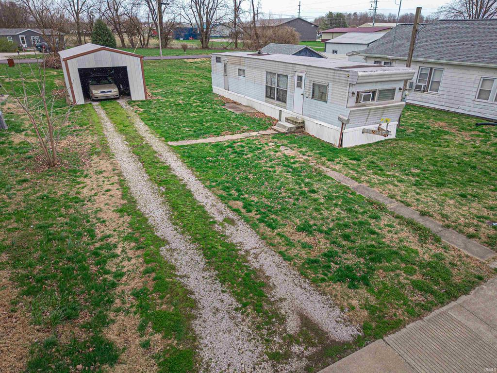 Photo of 612 S Fifth Street, Petersburg, IN 47567 (MLS # 202608933)