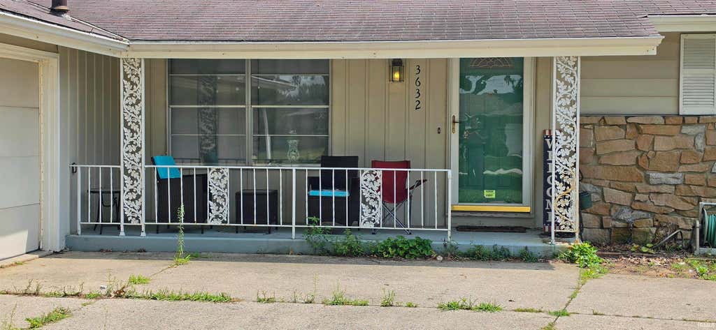 Photo of 3632 Cardinal Lane, Fort Wayne, IN 46815 (MLS # 202632391)