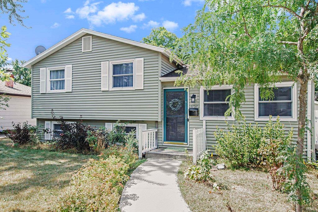 Photo of 1757 Hass Drive, South Bend, IN 46635 (MLS # 202606808)