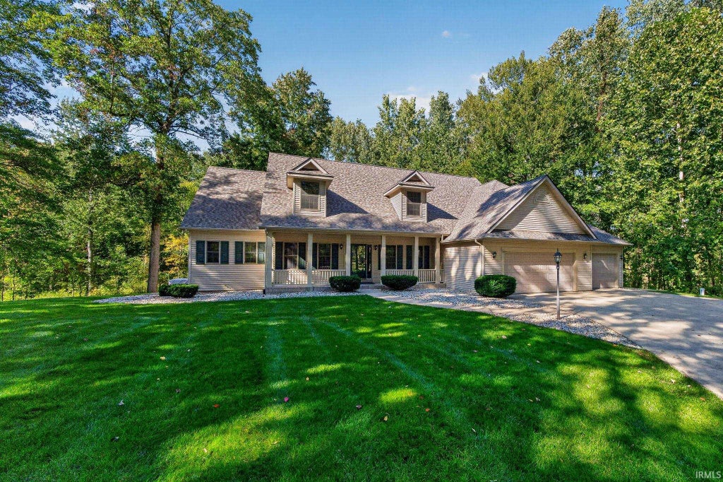 Photo of 21055 Quiet Ridge Court, South Bend, IN 46614 (MLS # 202643314)
