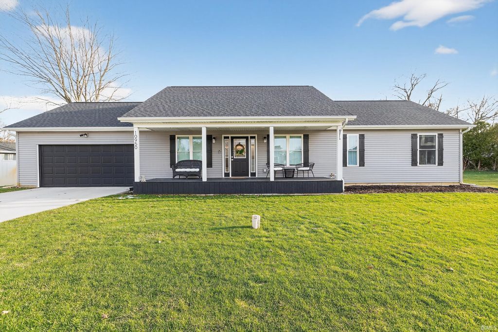 Photo of 10950 Fairview Avenue, Osceola, IN 46561 (MLS # 202609424)
