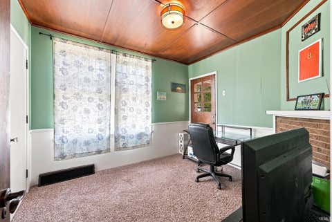 Tiny photo for 4230 Indiana Avenue, Fort Wayne, IN 46807 (MLS # 202630492)