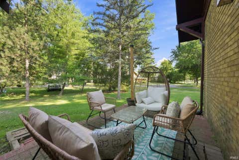 Tiny photo for 4230 Indiana Avenue, Fort Wayne, IN 46807 (MLS # 202630492)