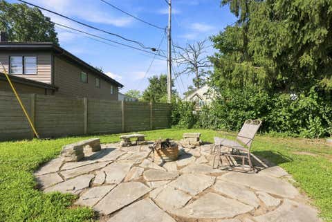 Tiny photo for 4230 Indiana Avenue, Fort Wayne, IN 46807 (MLS # 202630492)
