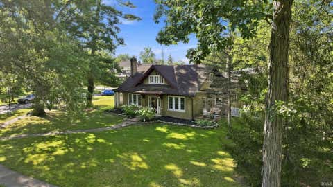 Tiny photo for 4230 Indiana Avenue, Fort Wayne, IN 46807 (MLS # 202630492)