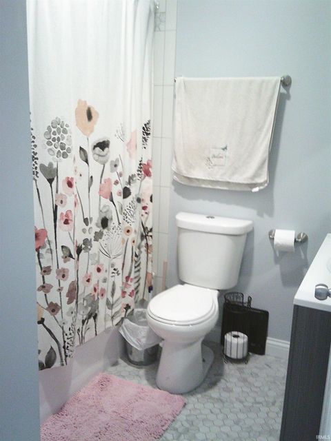 Tiny photo for 1017 E Columbia Street, Delphi, IN 46923 (MLS # 202541328)