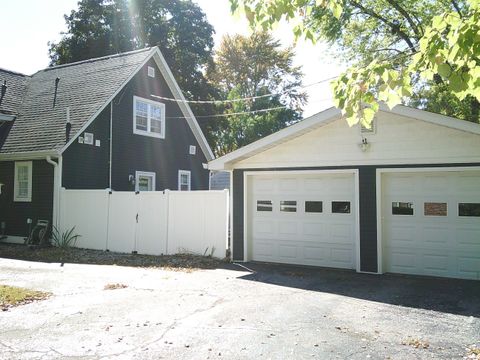 Tiny photo for 1017 E Columbia Street, Delphi, IN 46923 (MLS # 202541328)